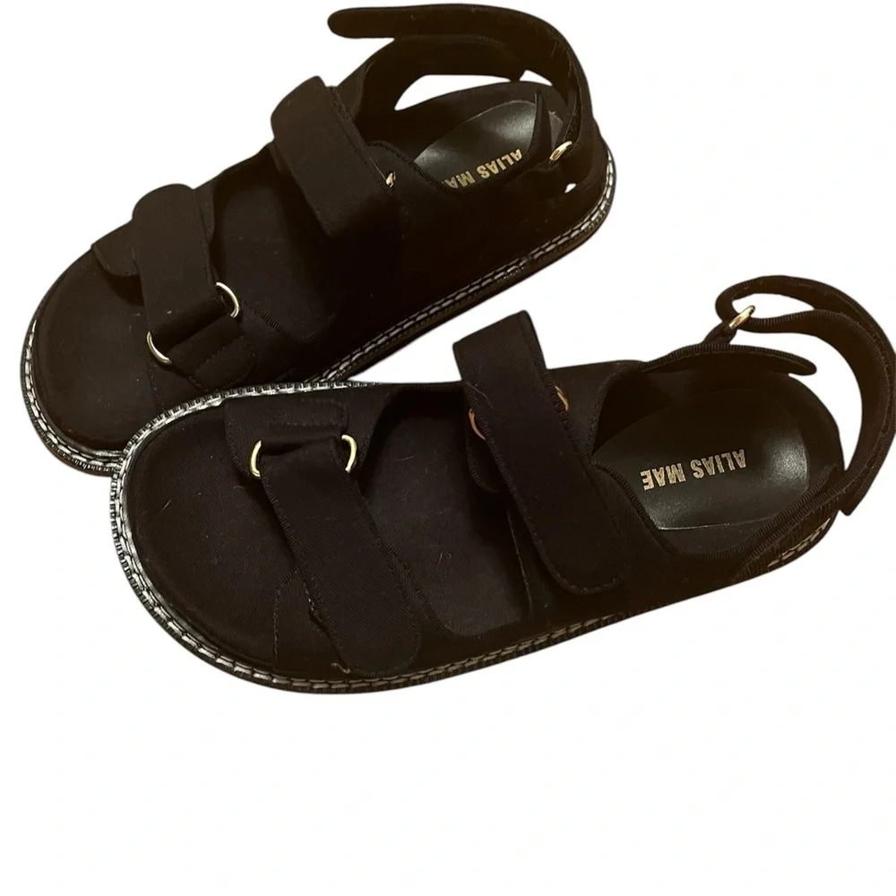 NWOB Alias Mae Black Pascale Chunky Canvas Strappy Platform Sandal EU‎ 38/US 7.5